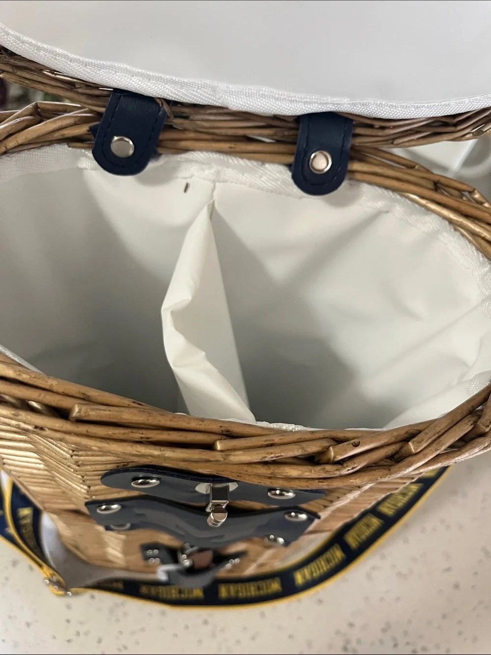University of Michigan wicker wine basket new